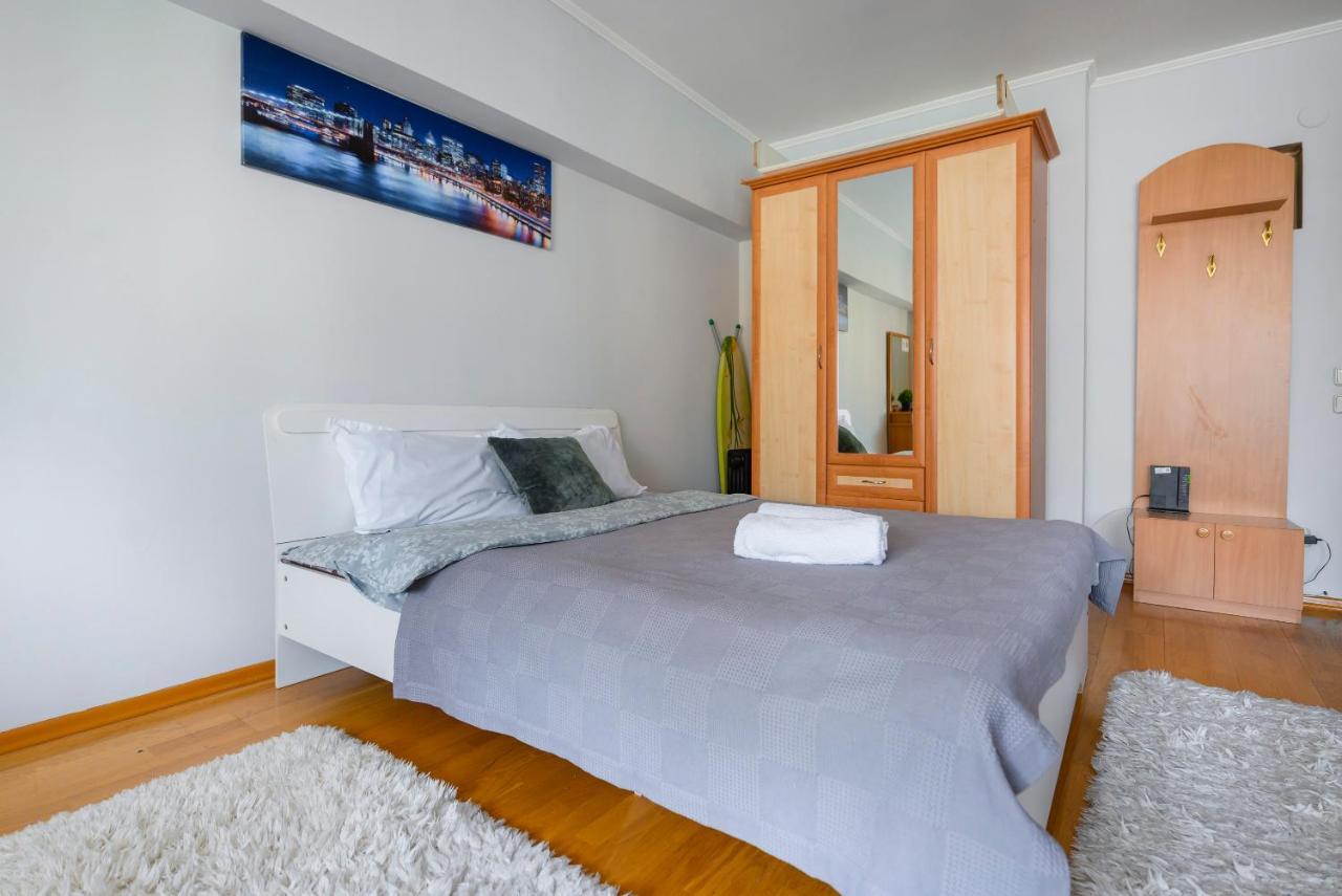 На Проспекте Ленина Apartman Almati Kültér fotó